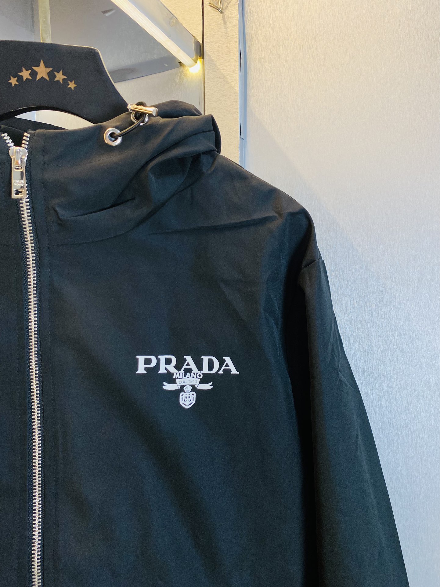 Pra*a Jacket