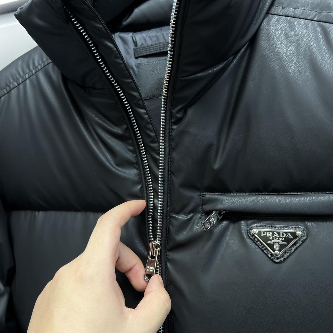 Pra*a Jacket