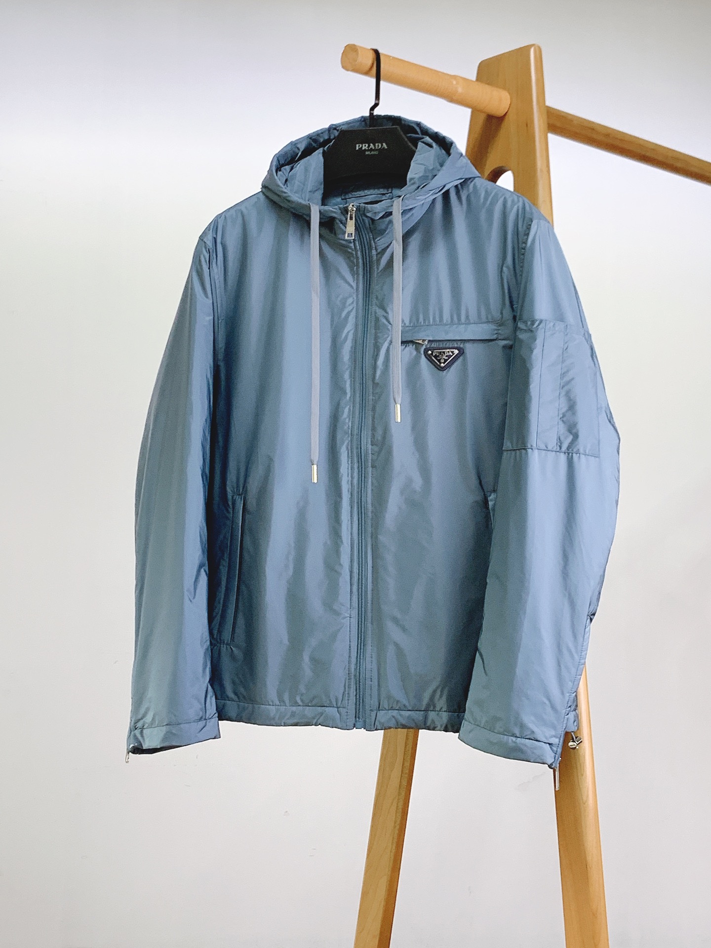 Pra*a Jacket