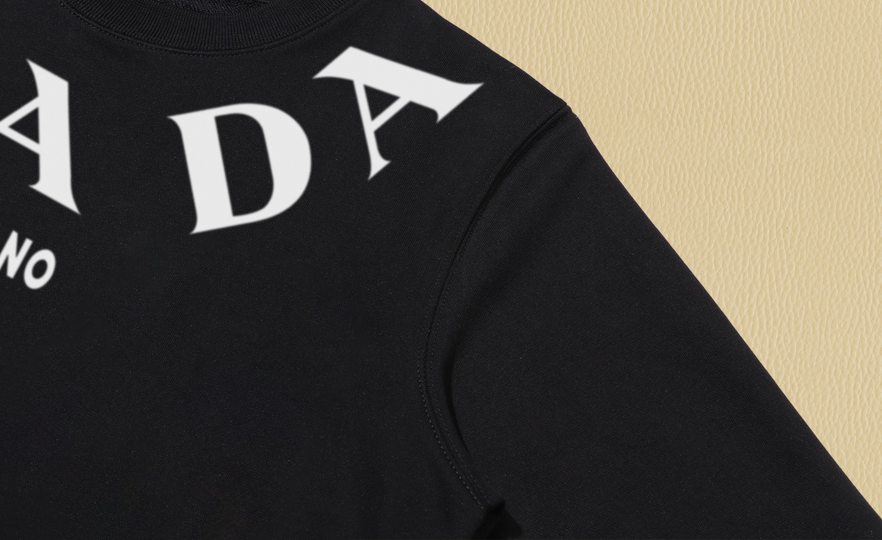 Pra*a Hoodie