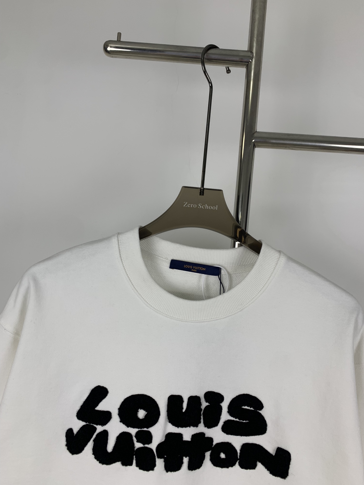 L0vis Vvtt0n Hoodie