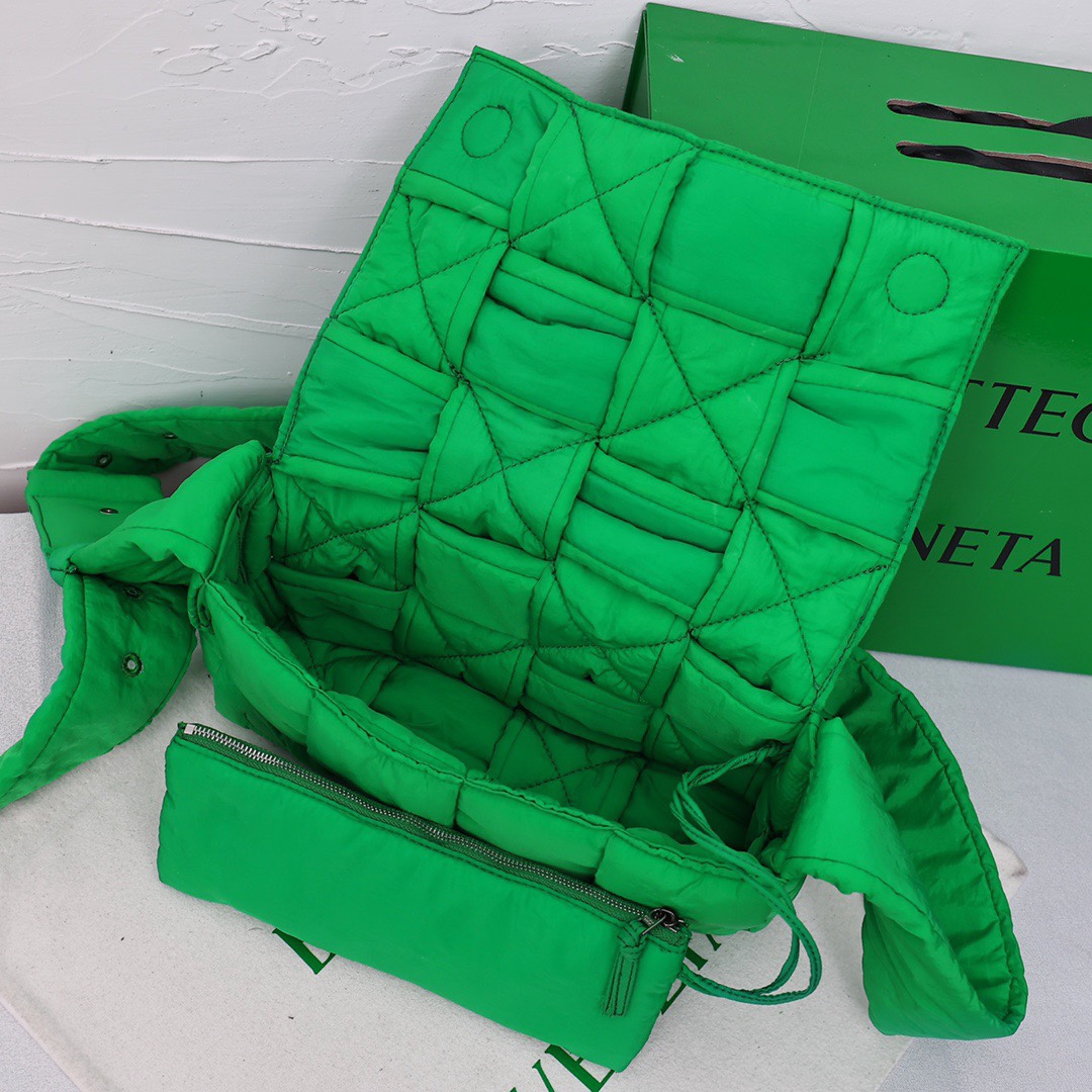 Best Replica B0tt*ga Ven*ta Bags(ColaReps)