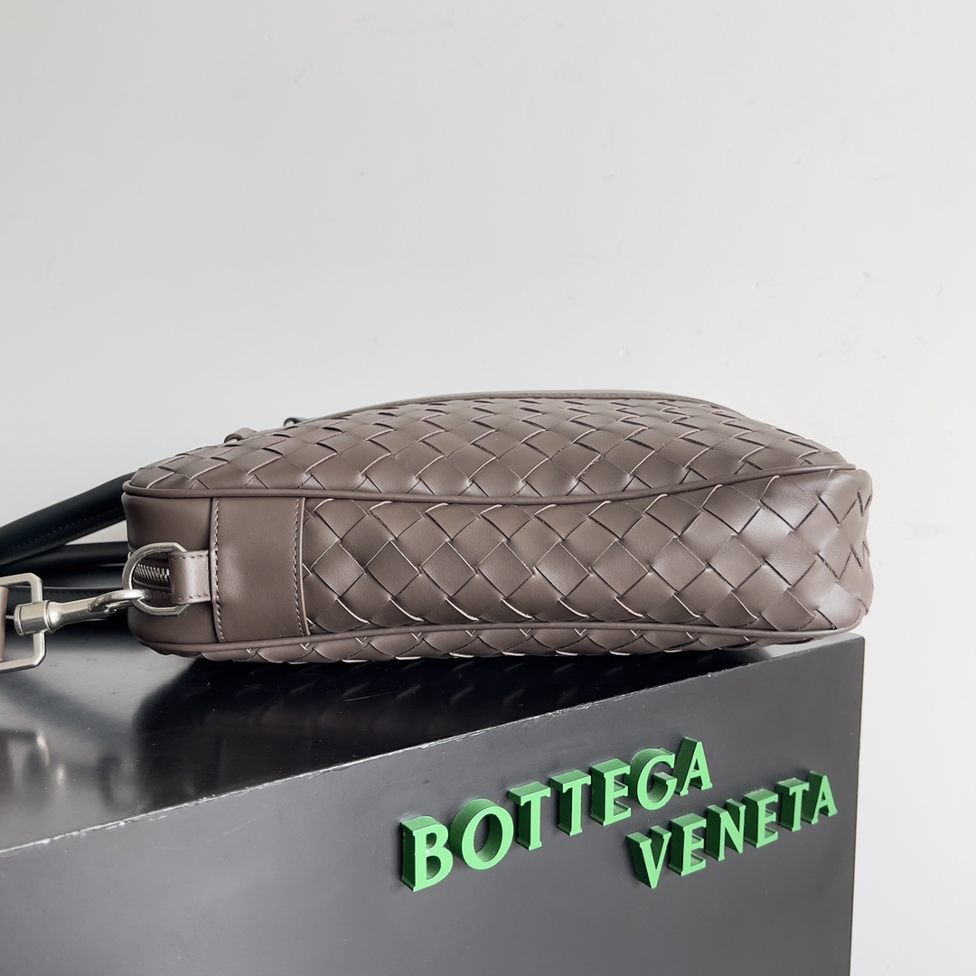 Best Replica B0tt*ga Ven*ta Bags(ColaReps)