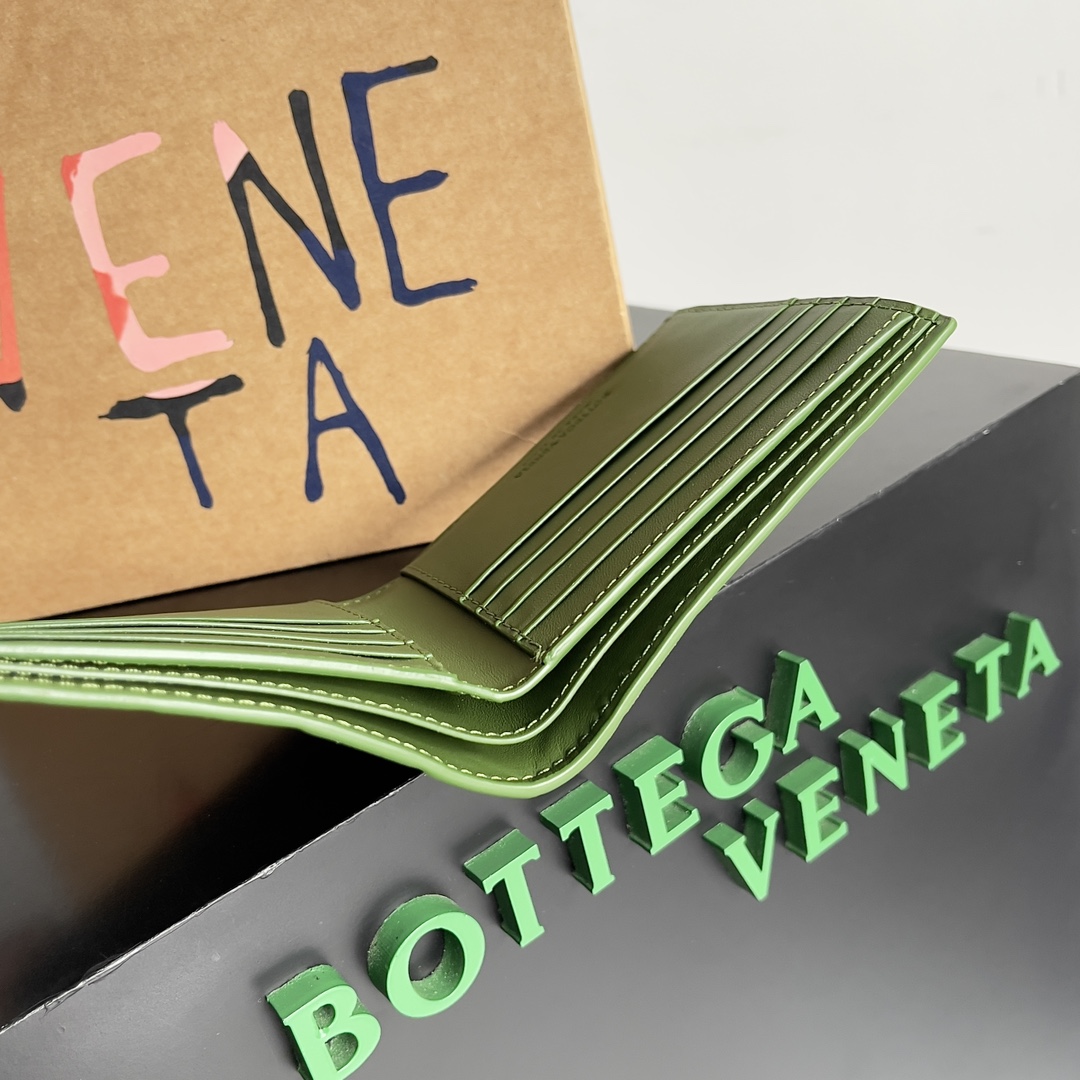Best Replica B0tt*ga Ven*ta Bags(ColaReps)
