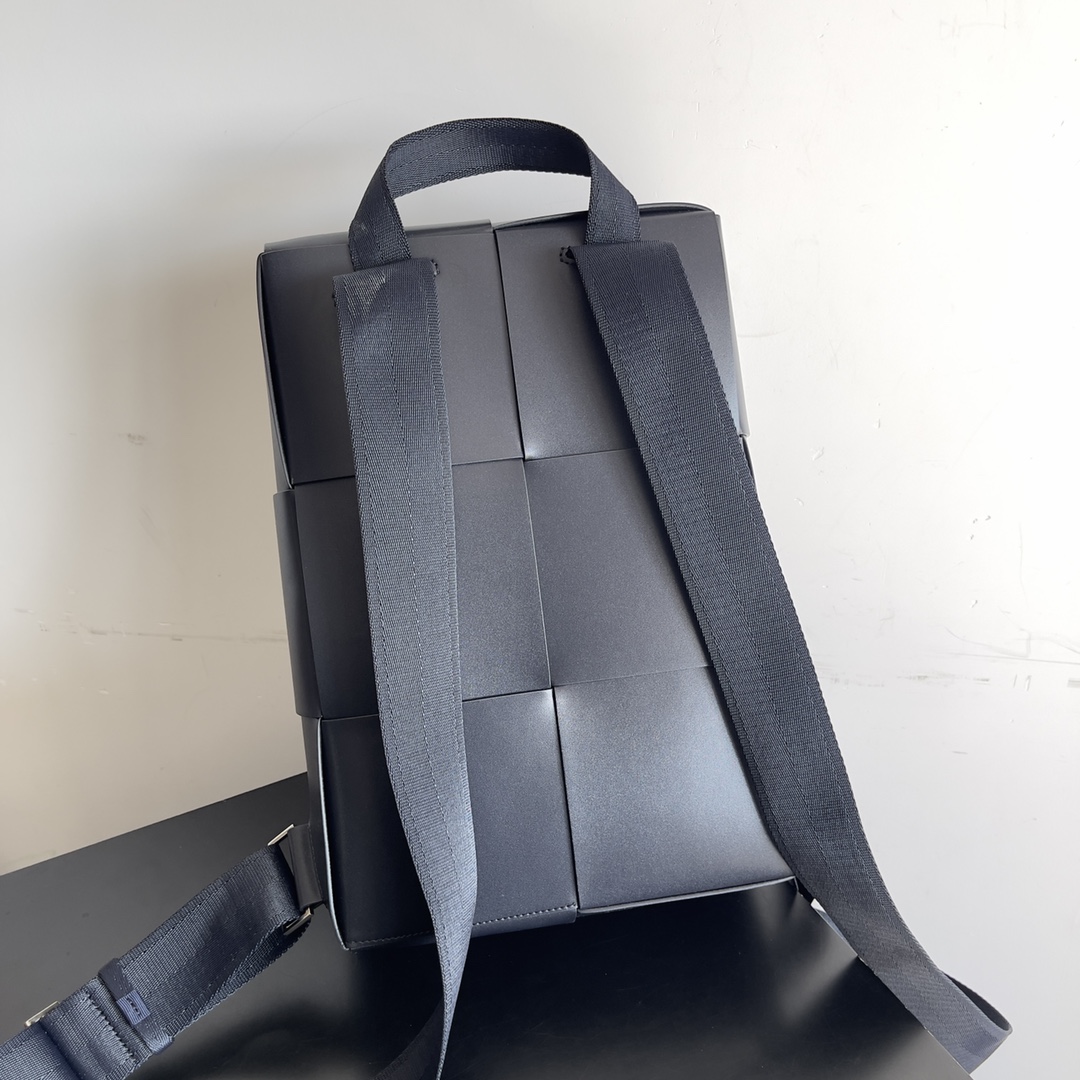 Best Replica B0tt*ga Ven*ta Bags(ColaReps)