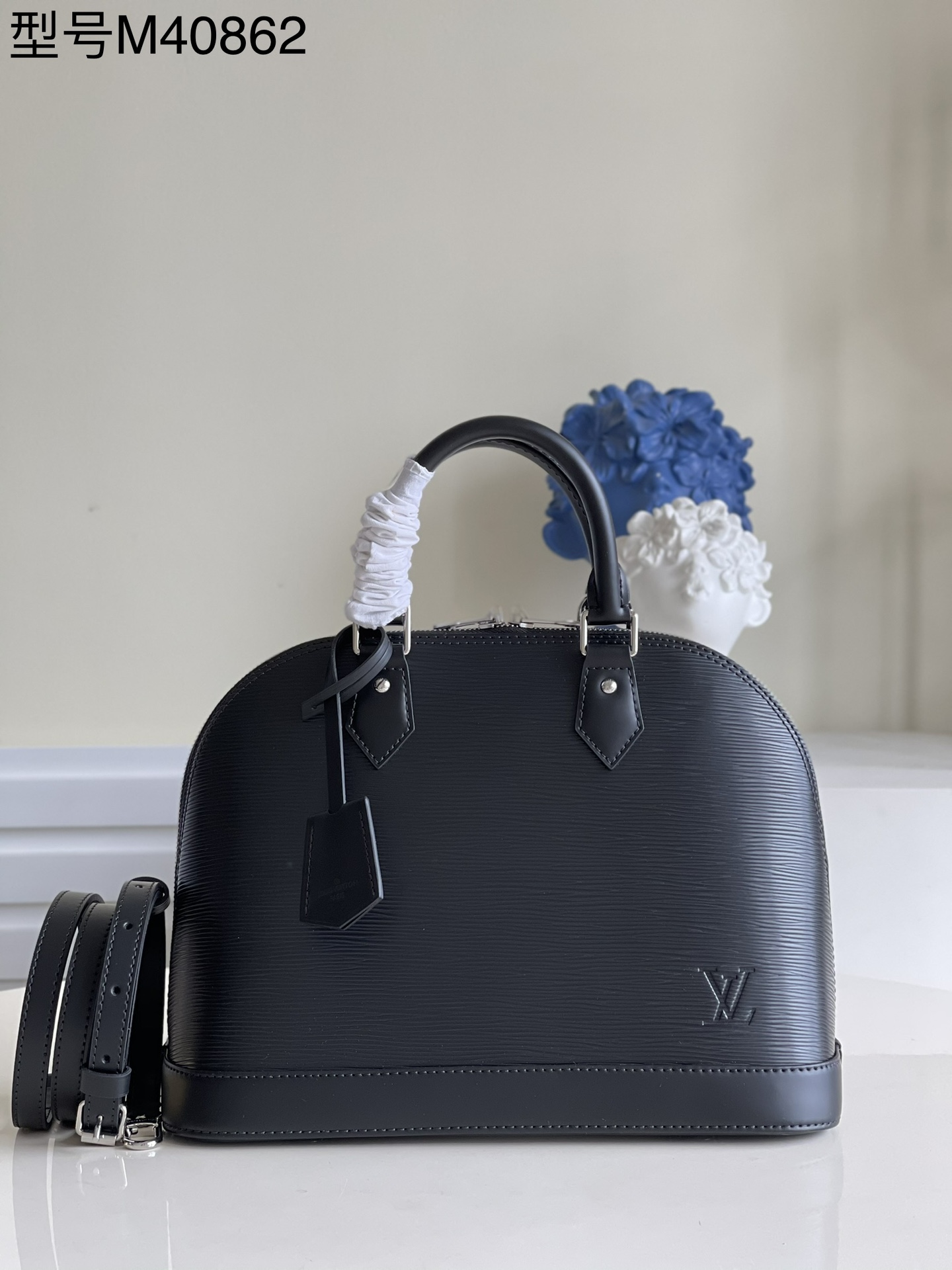 Top original M40862 Black ALMA small handbag