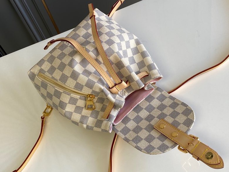 L0vis Vvtt0n Damier Azur