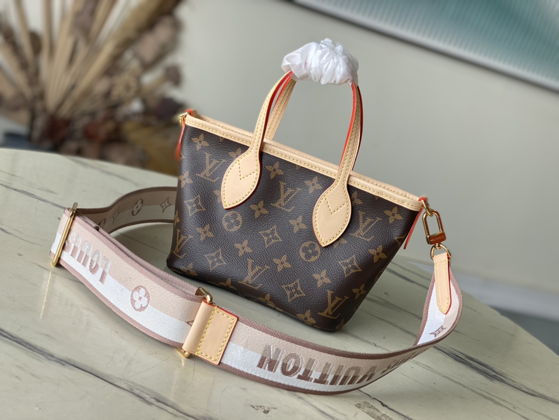 L0vis Vvtt0n Damier Ebene