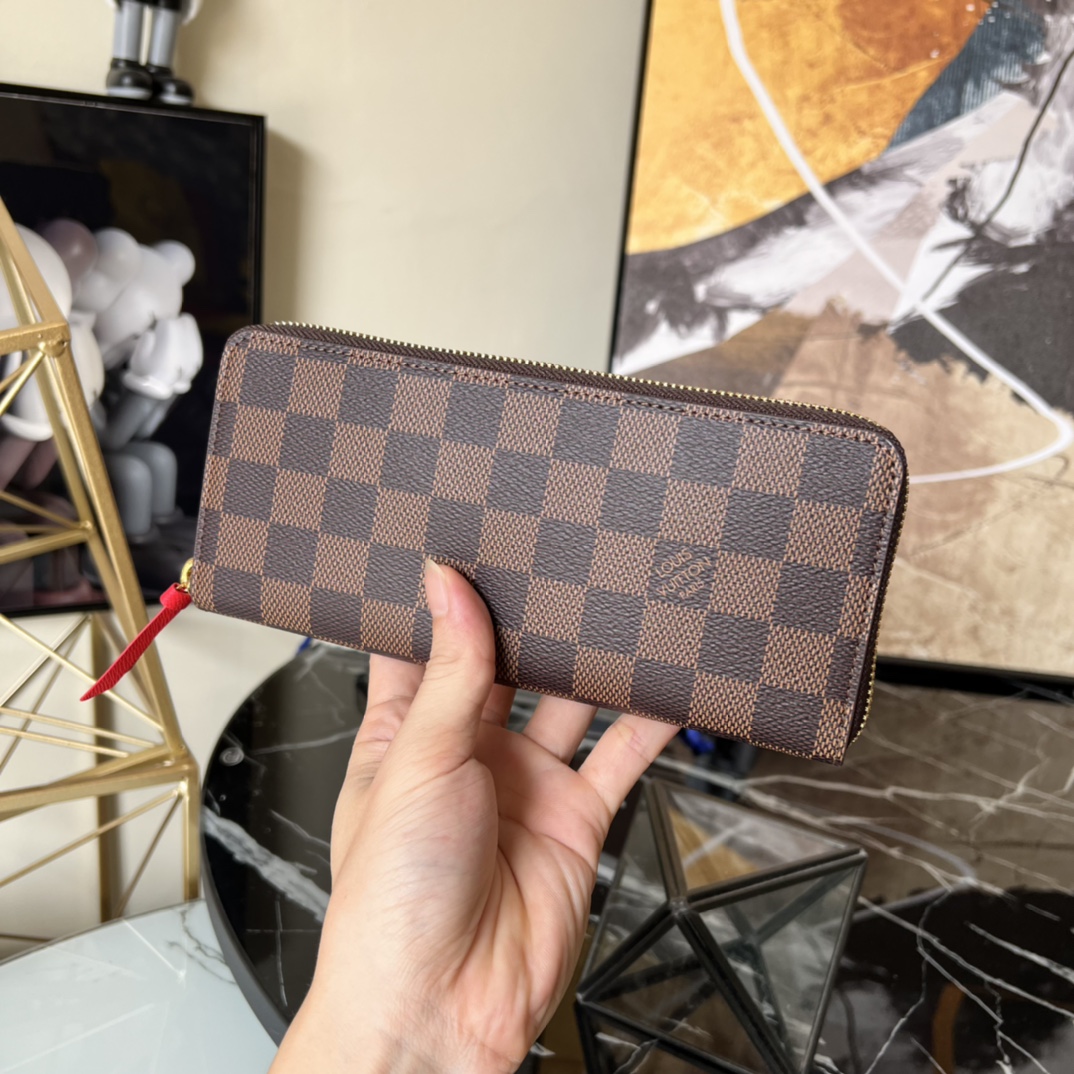 L0vis Vvtt0n Damier Azur