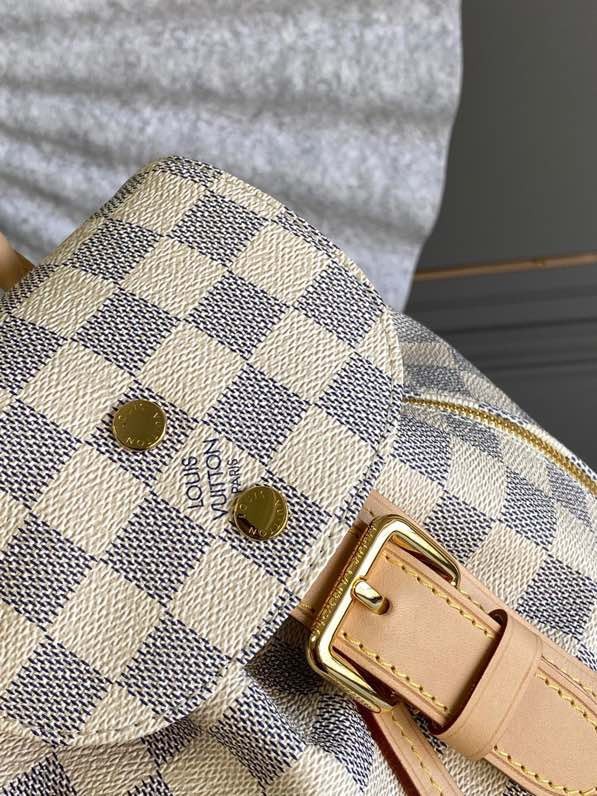 L0vis Vvtt0n Damier Azur