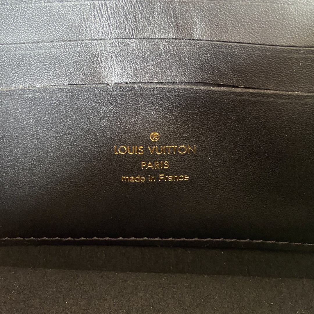 L0vis Vvtt0n Dauphine