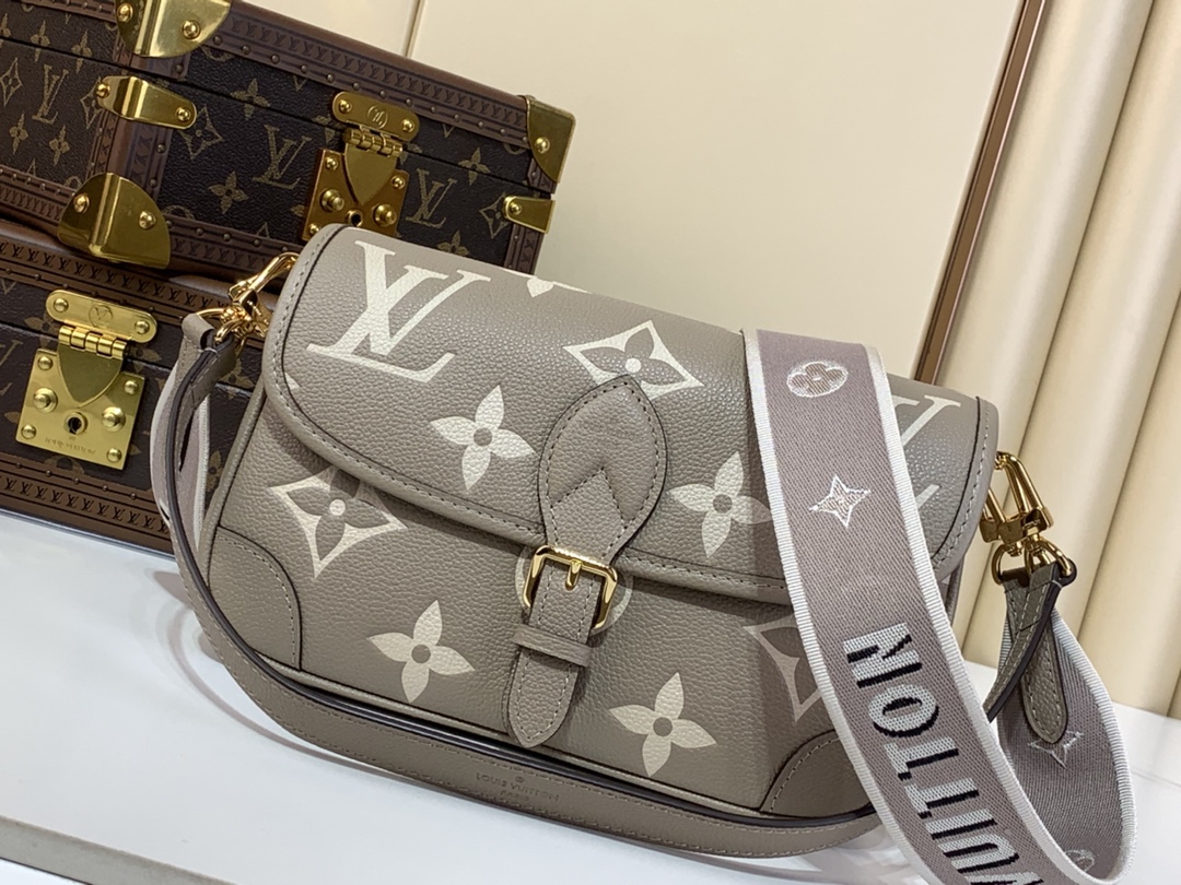L0vis Vvtt0n Monogram Empreinte