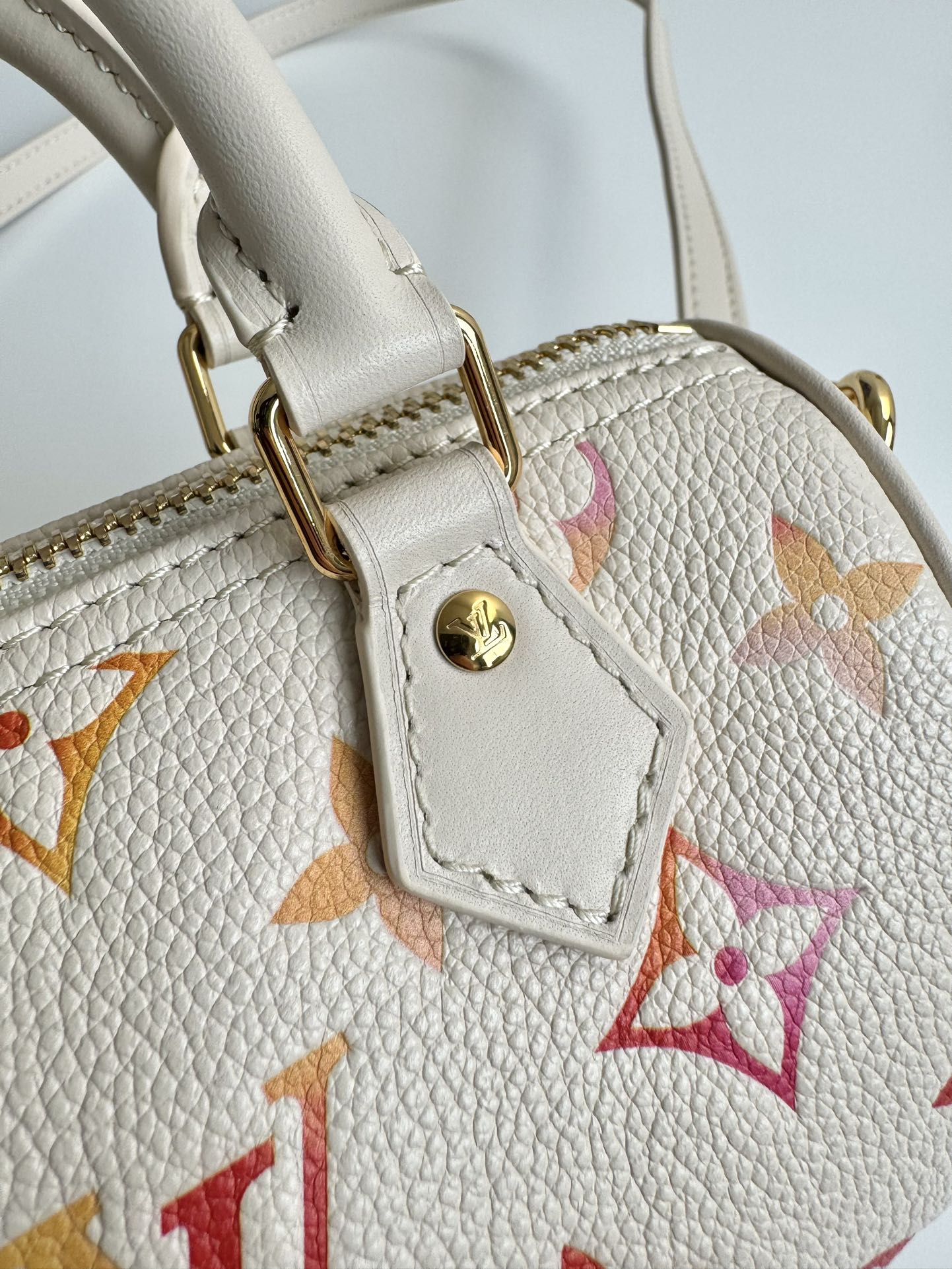 L0vis Vvtt0n Monogram Empreinte