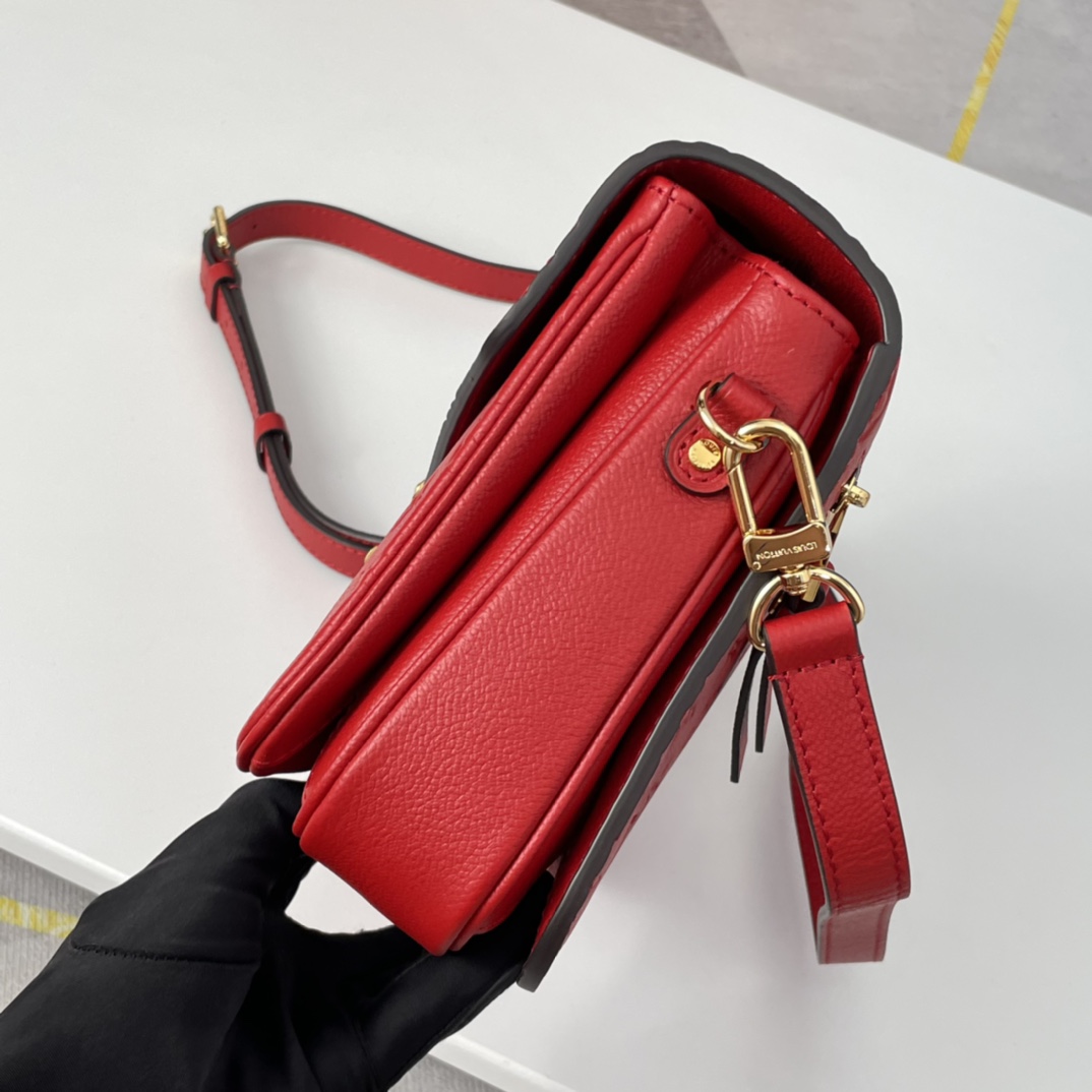 L0vis Vvtt0n Monogram Empreinte
