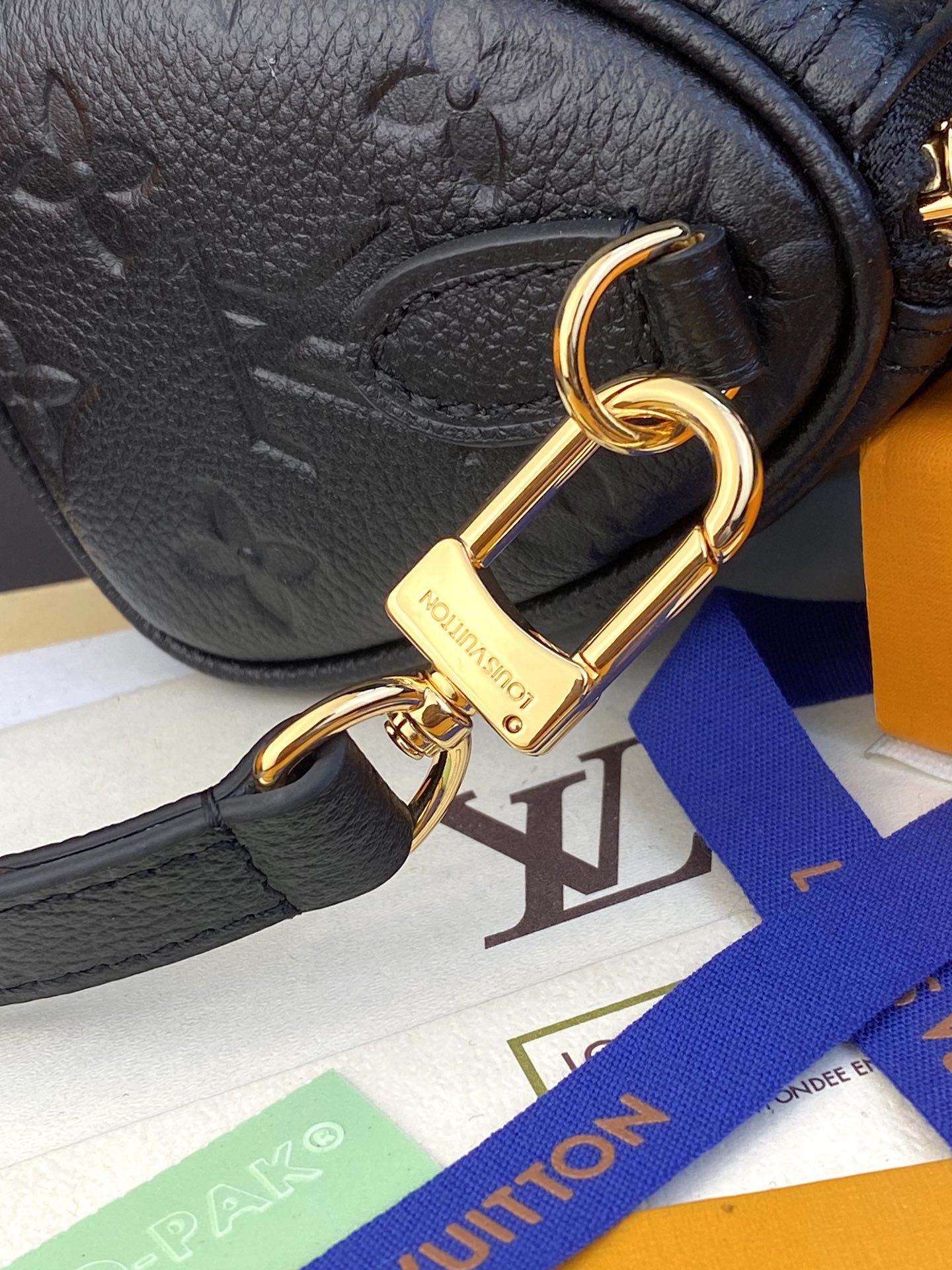 L0vis Vvtt0n Monogram Empreinte