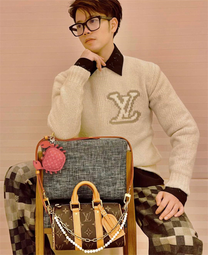 2025SS LV Sweater Top Version